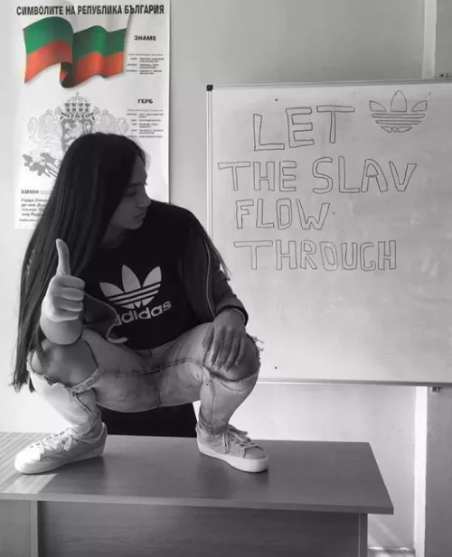 Squatting Bulgarette by greece666