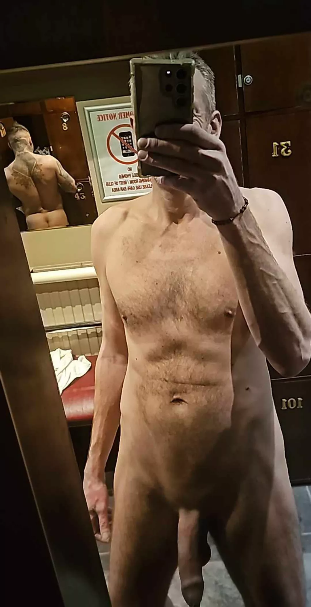 Taking pics is fun... posted by JonahEss