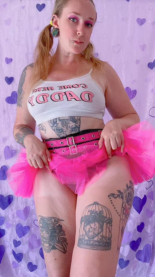 too short skirt by dreamy_angel777