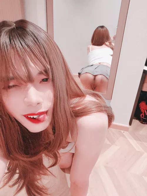 Two in One - Im a cutie with a bootie. by RoughedUpSlut