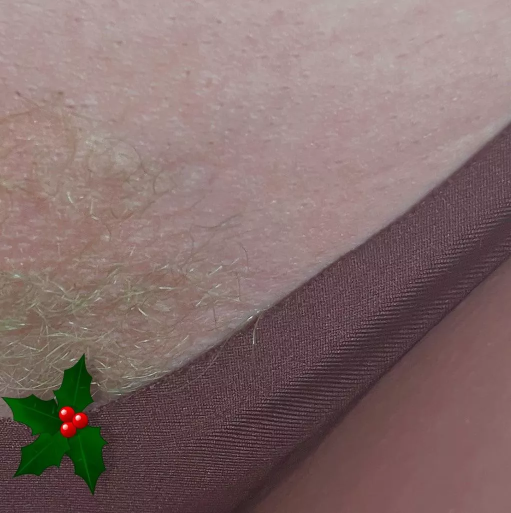 What color green do you use? I feel like green washes out the quickest and I just want to make a Christmas tree 🎄 posted by cvnthoney