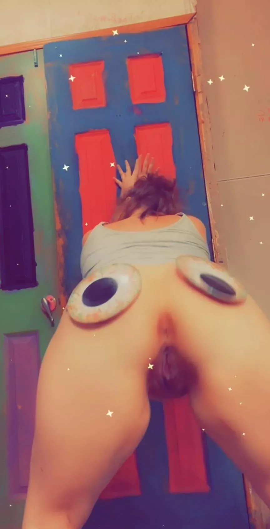 What you looking at posted by emmathaqueen