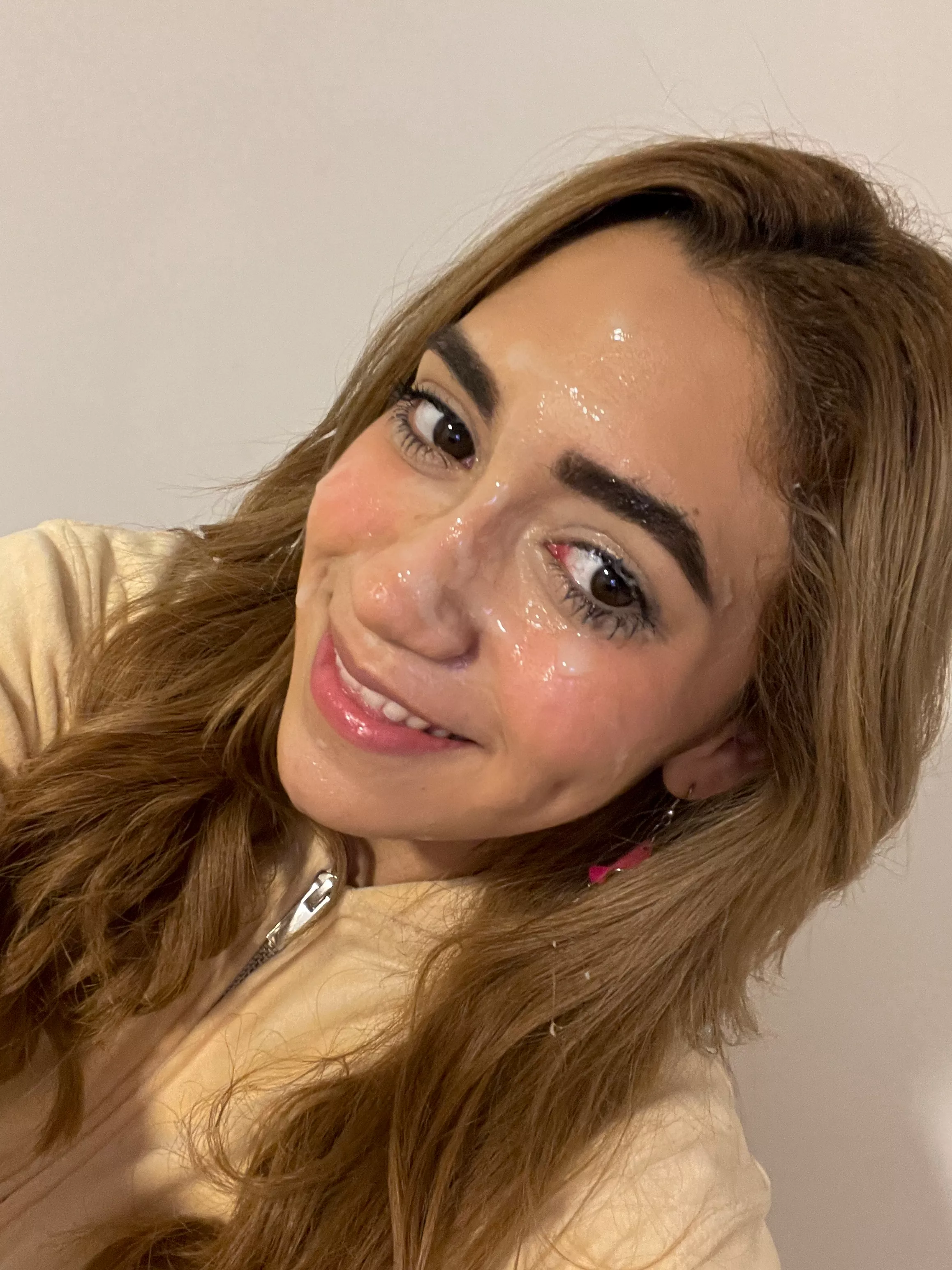 When you notice an innocent Instagram photo from the girl you like has a bit more to it 🤭 posted by ArtemisCarmona