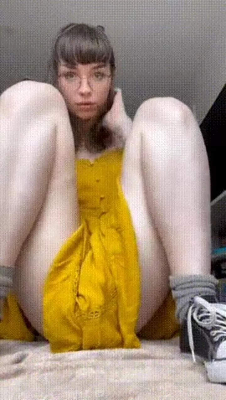 Who is this looking for a friend posted by scubbzy