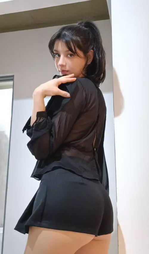 Will you allow me to ride you? 18f Latina by Ok-Tale1631