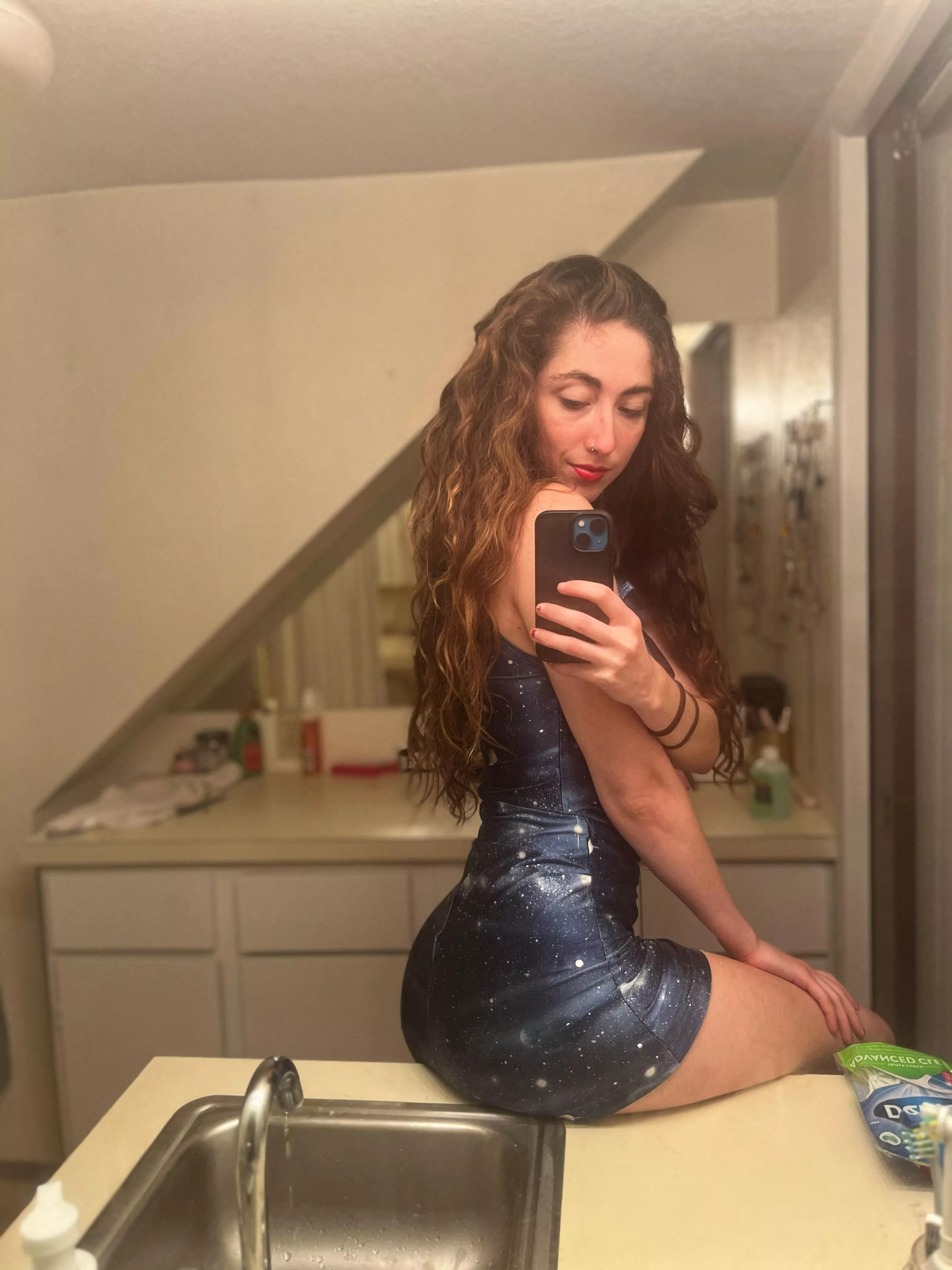 Would you pound my ass in this dress? posted by enchantedtits