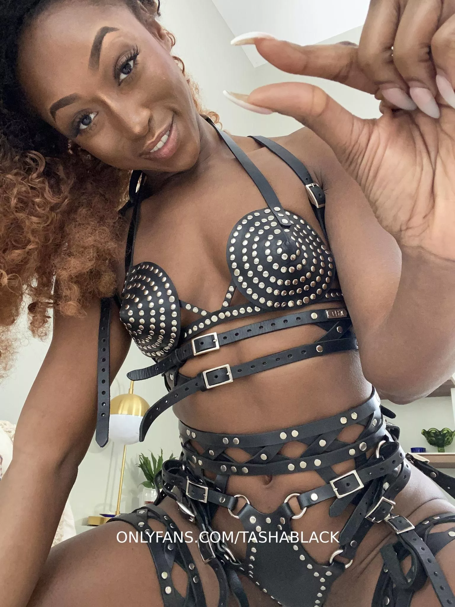 Would you submit to a Goddess like Me? posted by thetashablack