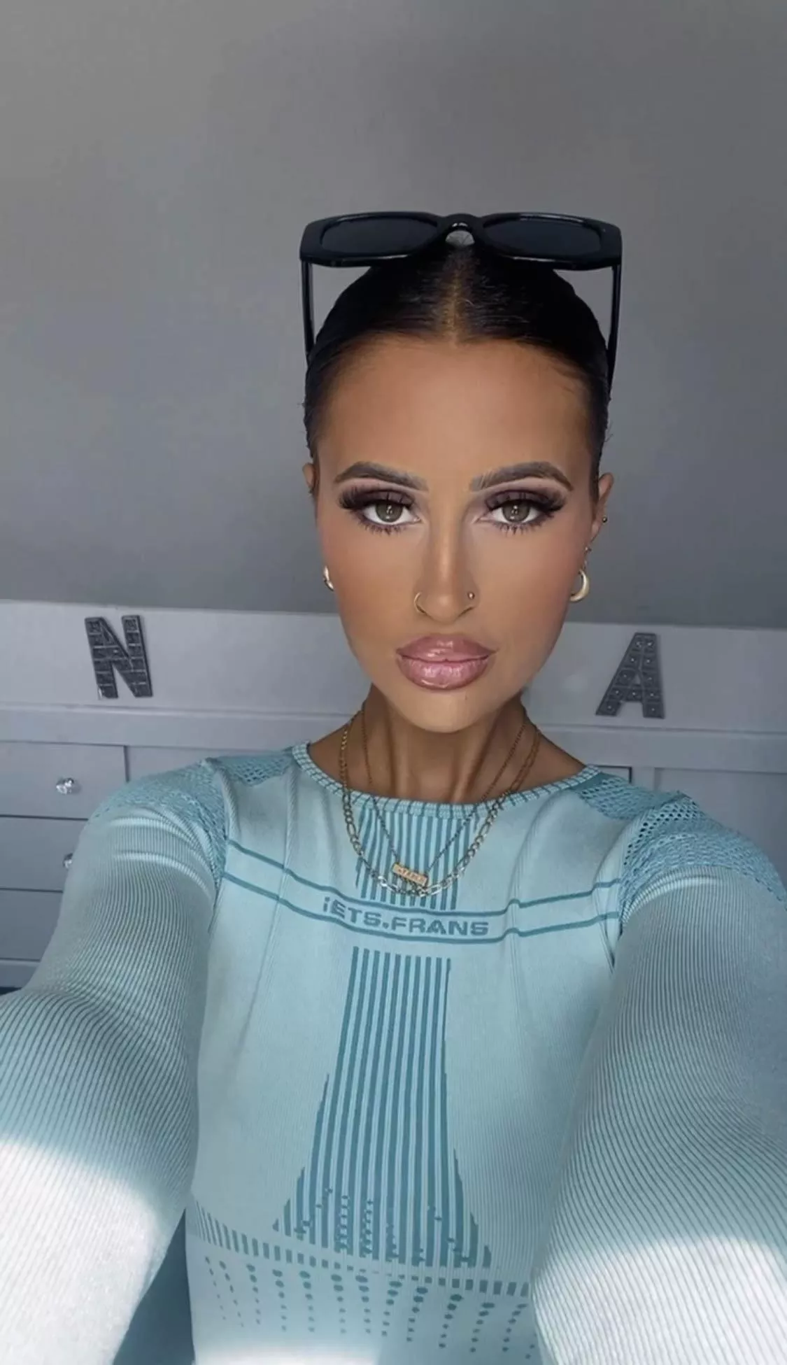 All cute and classy posted by Amazingbloop