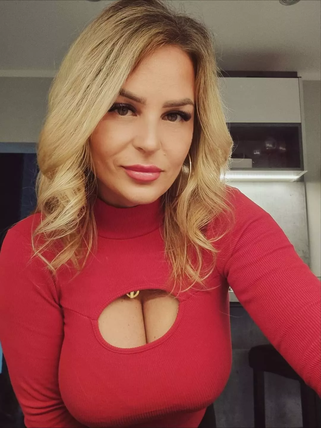 Can't hide them posted by Charl990