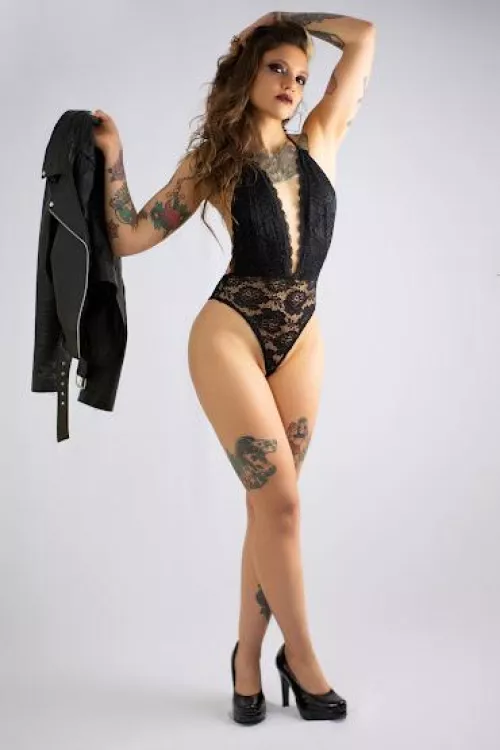 Do you think you can control me? by toodleplaydough