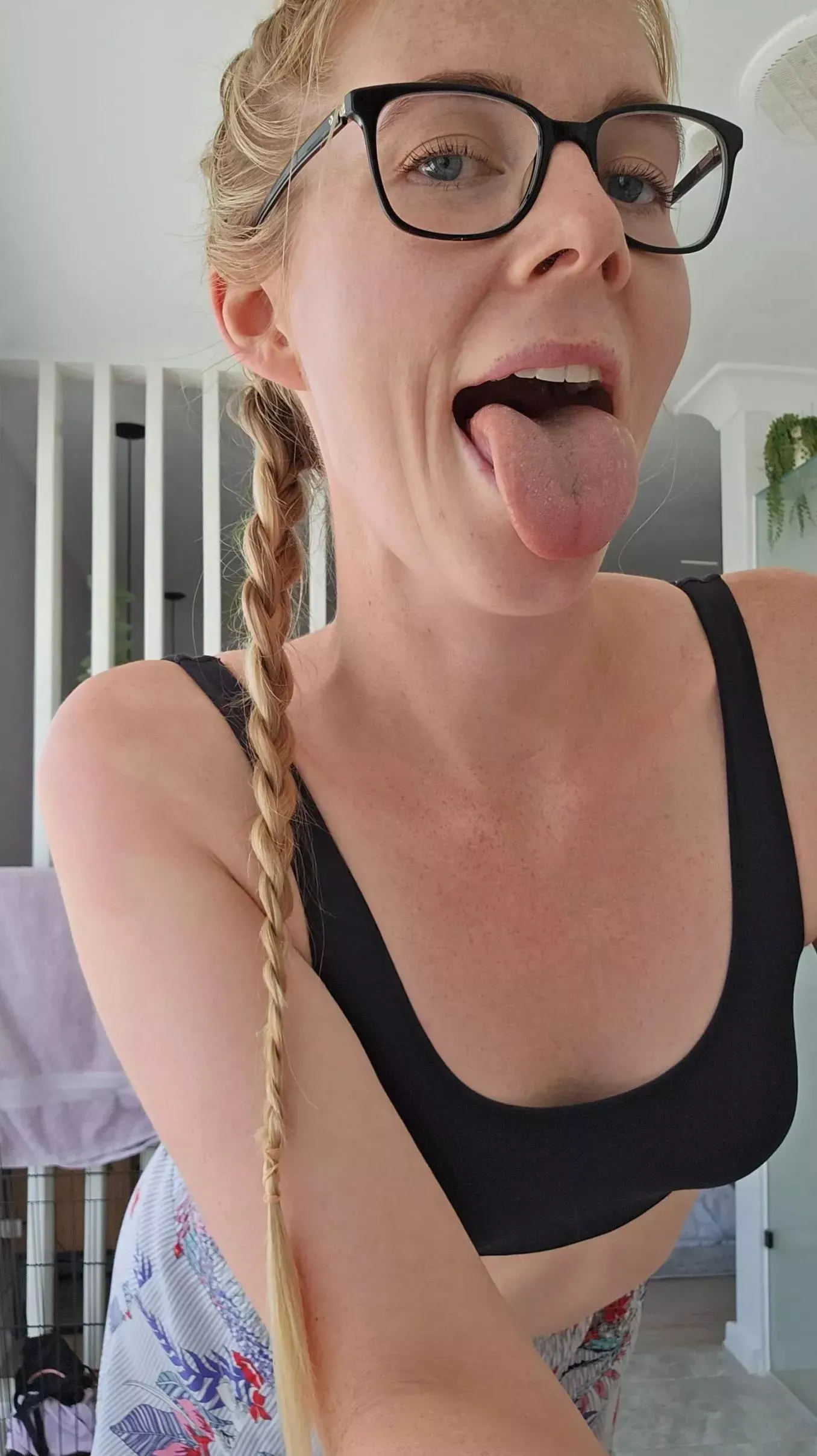 Drop a 🍒, If you'd accept my nudes with no hesitation posted by _Lola_xoxo