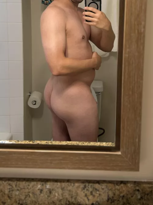 Glutes are slowly growing by Fun-Requirement-3824