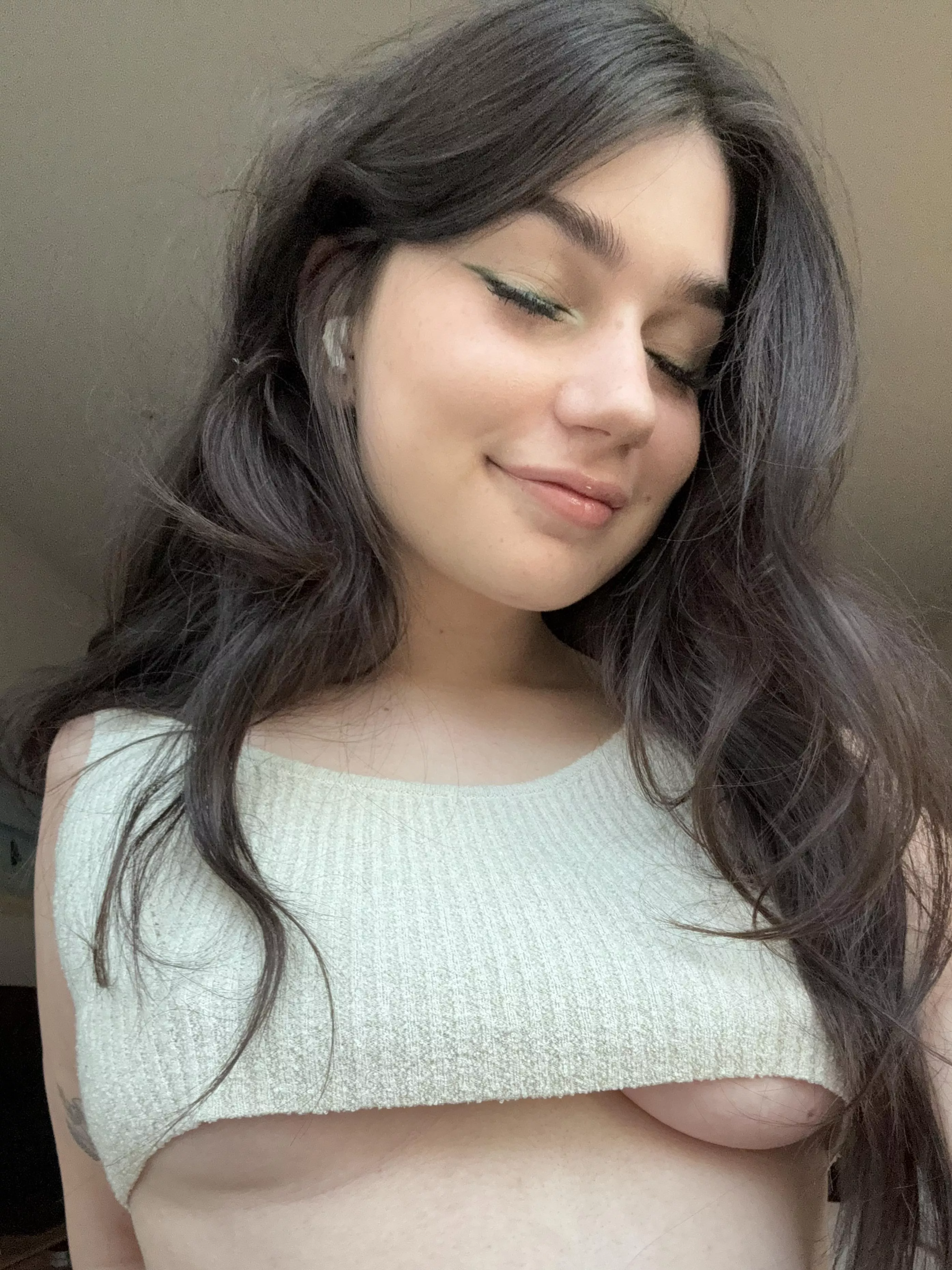 Half Italian and half Nicaraguan 🇳🇮🇮🇹 posted by mayamanning