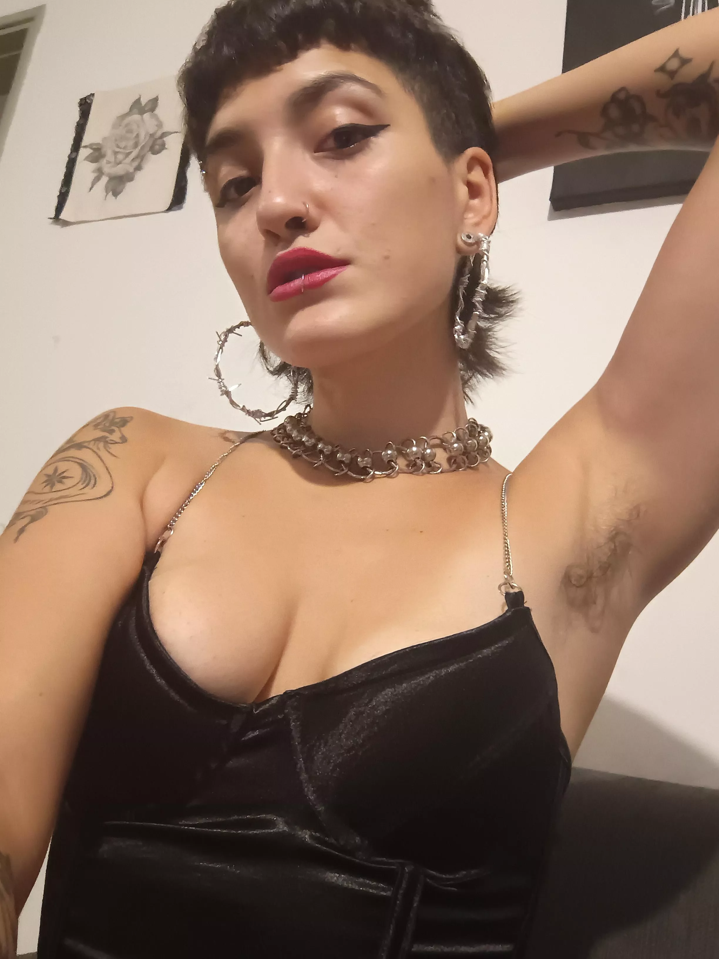 Hey baby posted by Esme420kinky