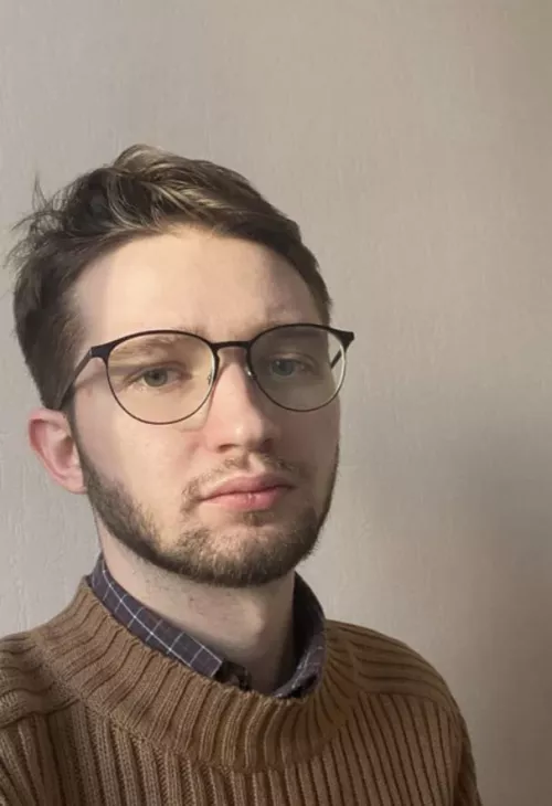 Hey! Does someone want to chat? DM is open :) by KhalToss