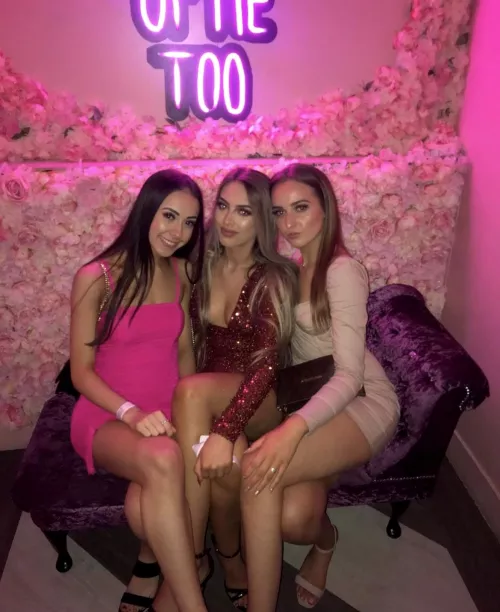 I can’t decide by Jess02Red