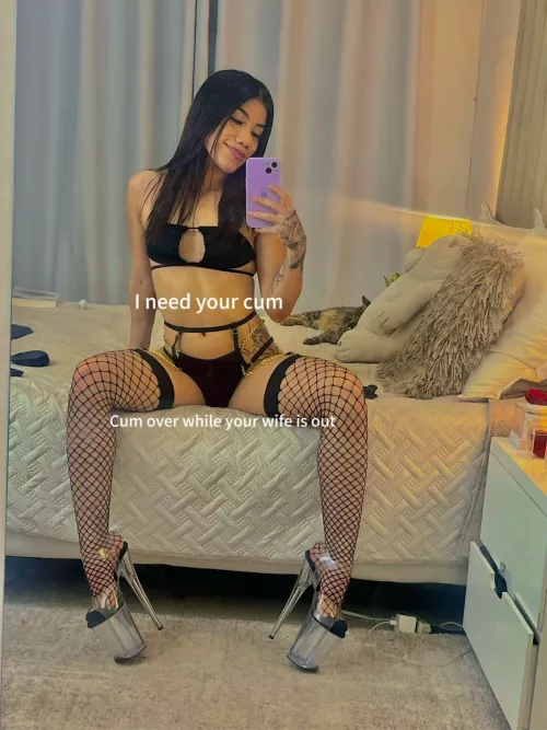 I love sending my step- bro messages by _just_val1