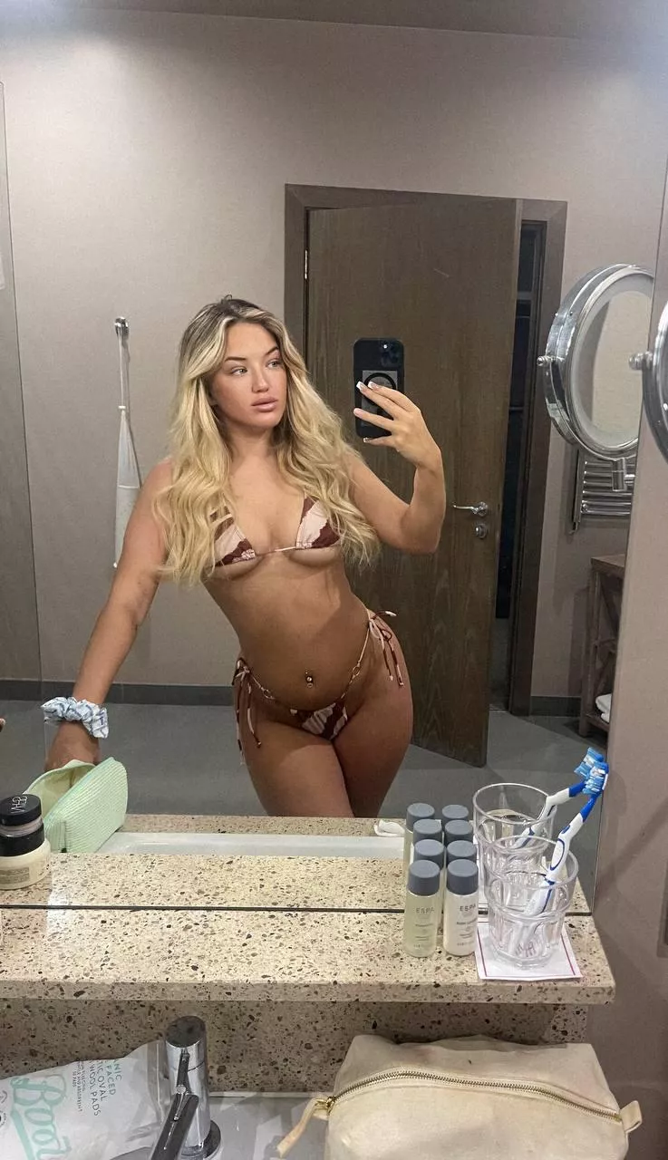 in love with this bikini :) posted by Mei_Hay