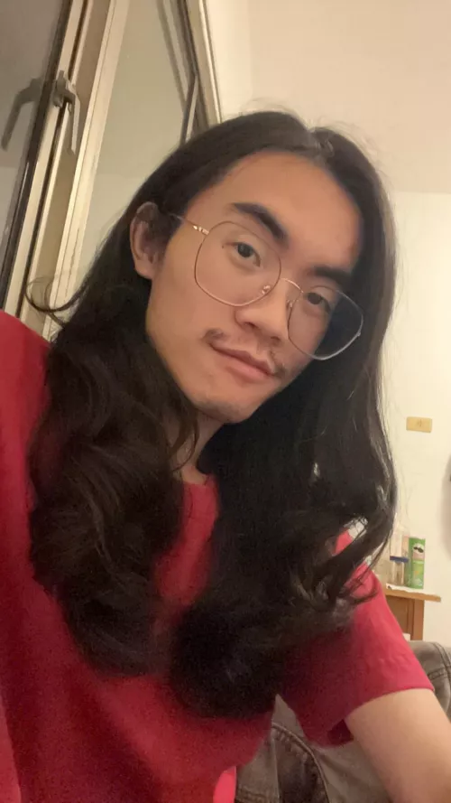 It’s another lonely Friday with homework. by HighprincessLau