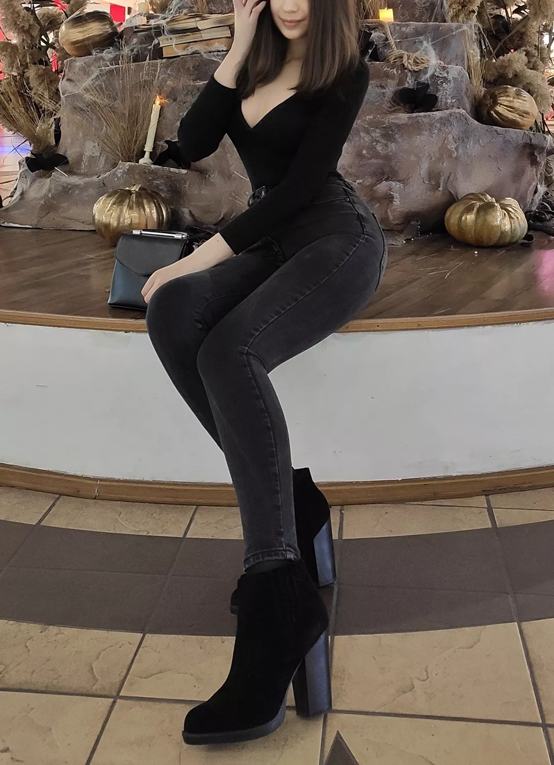 Jeans and boots posted by SweetieAlyona