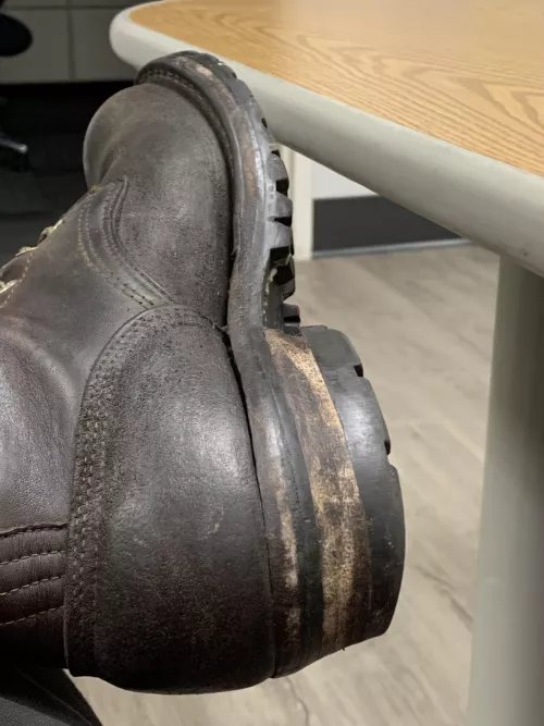 Mold is spreading under the sno-seal, it started in the heel stack now it’s going to the mid sole. Need help by Emotional_Emphasis73