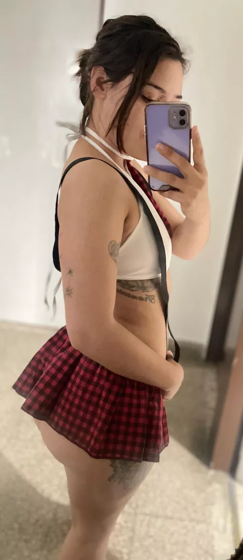 my selfies last more than you by Low-Worry-1511