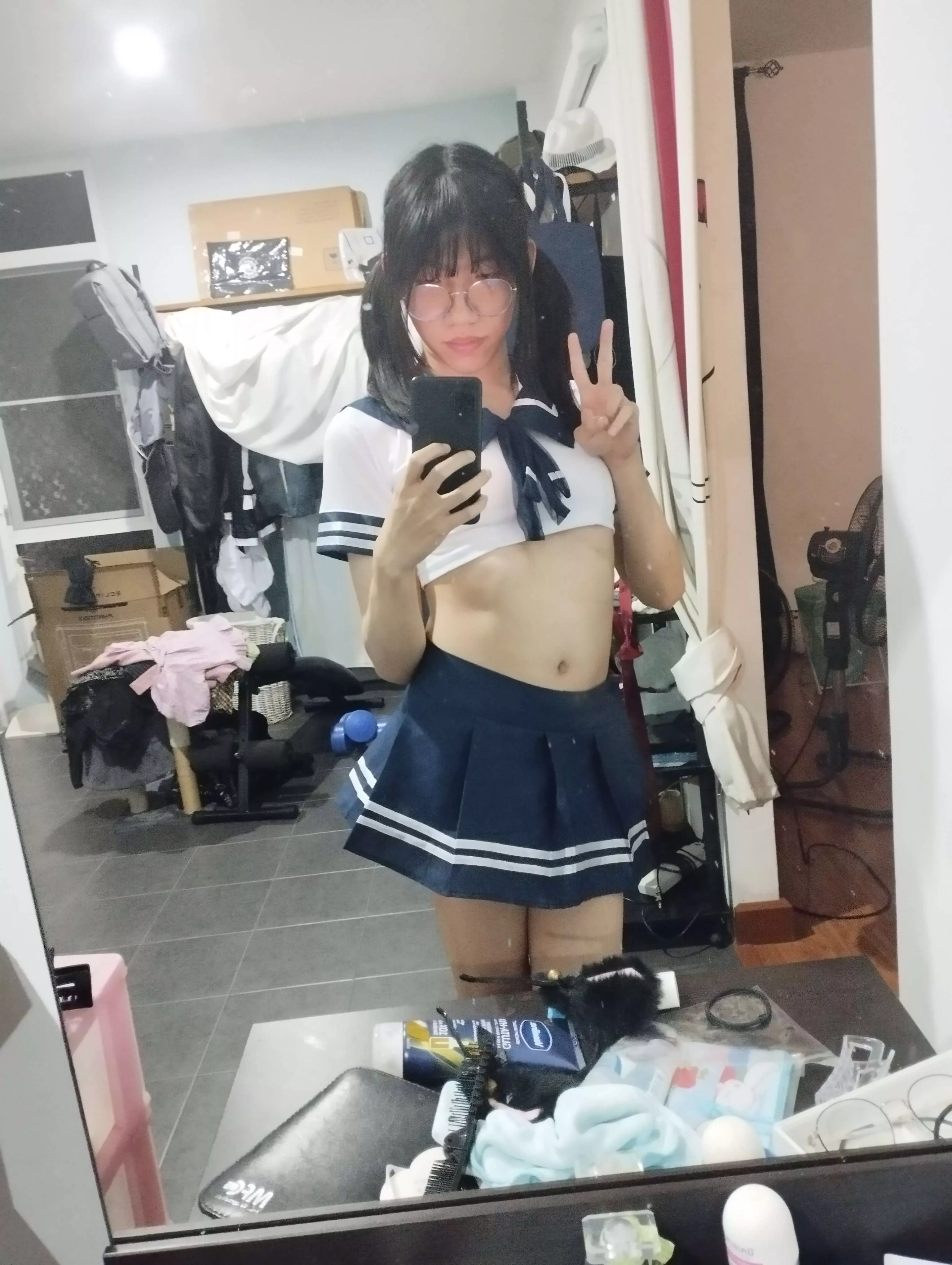 outfit revisit, same ol' messy room (or even more!) posted by T4NNiE