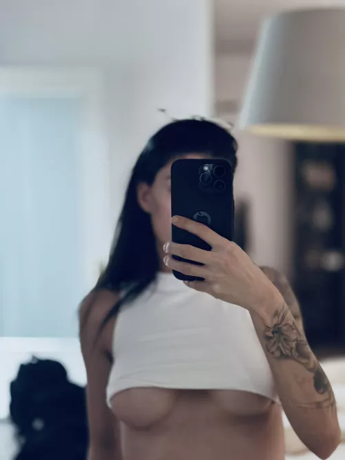 pretty and sexy by soynoexx