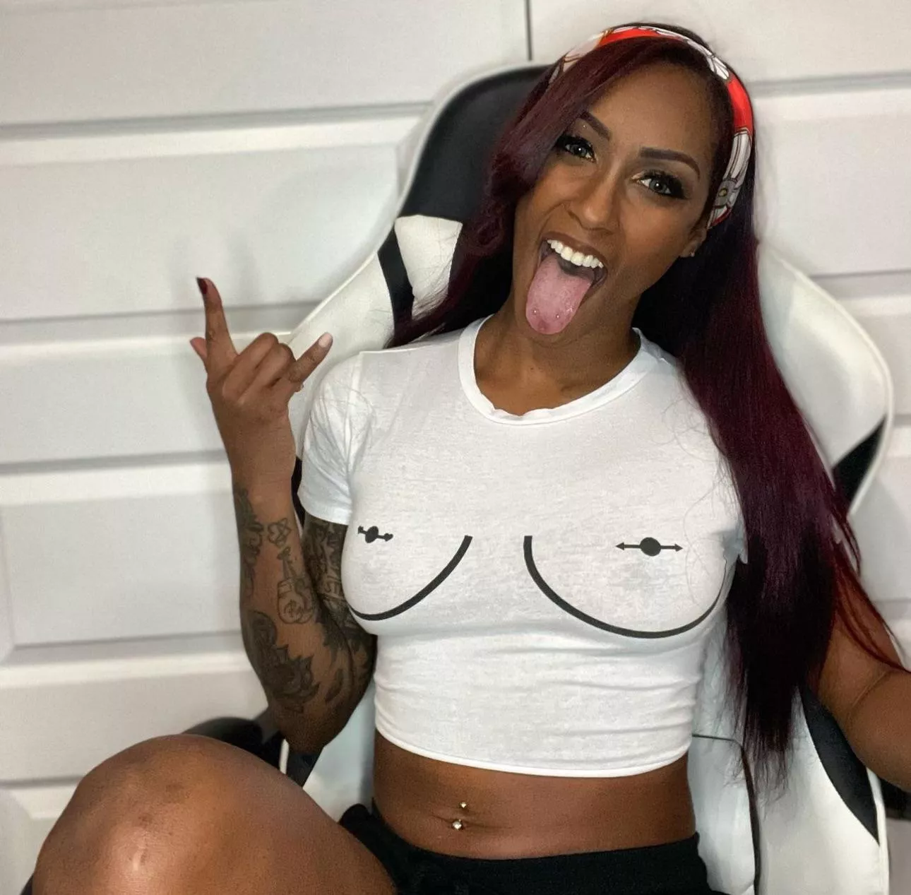 Red Velvet is back on OF! posted by Ass_Lover_1738