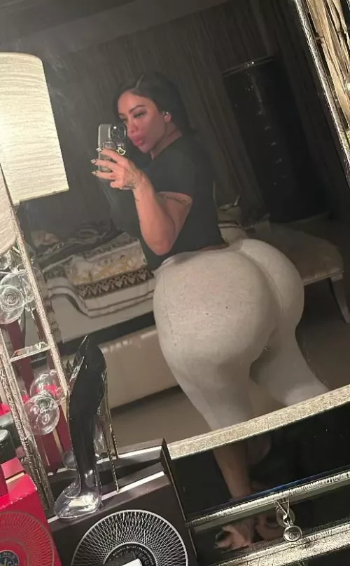 Round as ever by eyepop9991