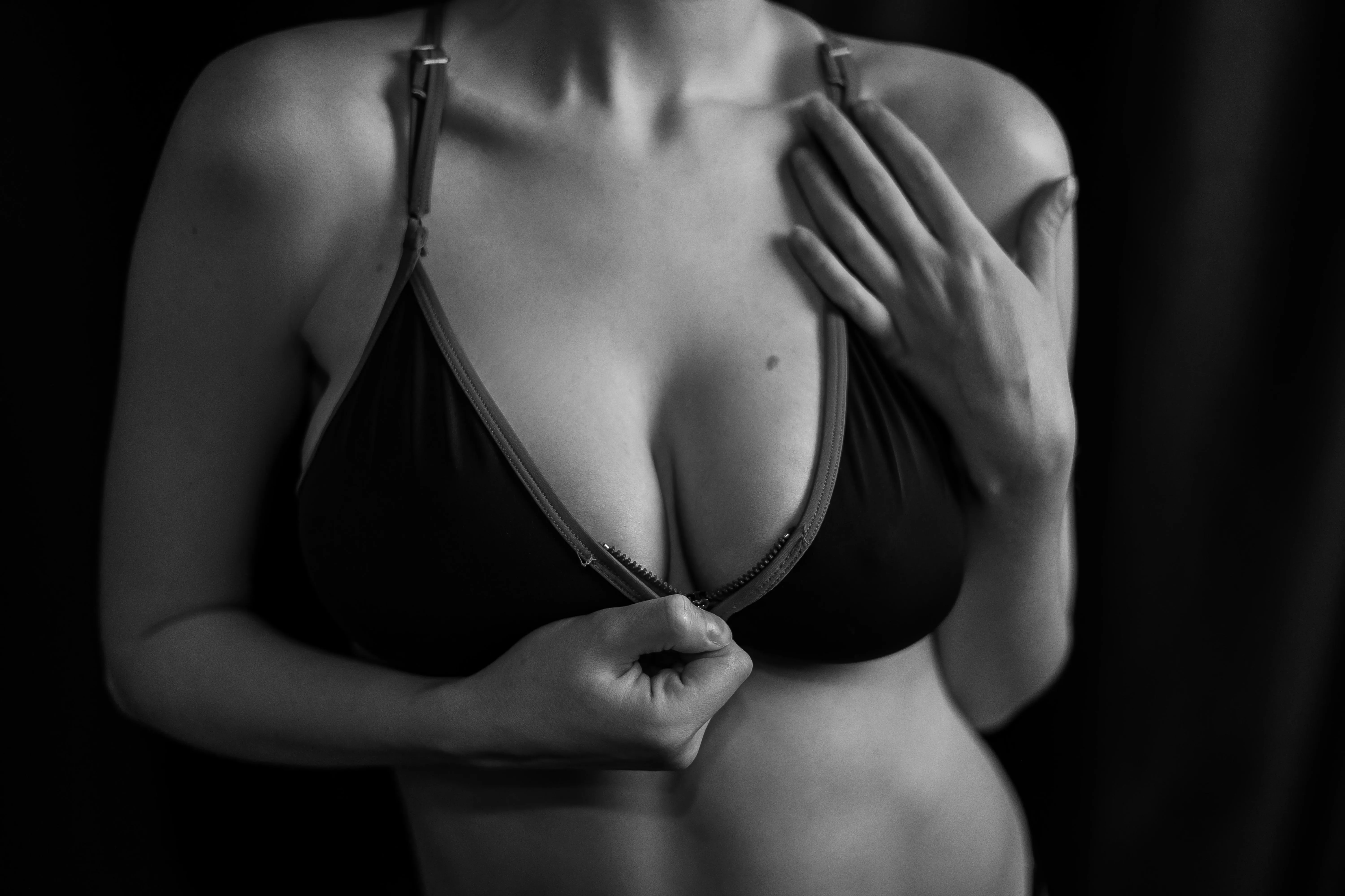 Sensual and gentle, ready to have fun posted by Young_Stranger