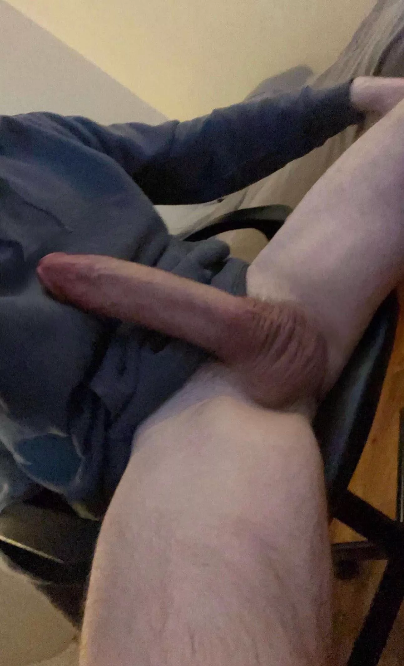 Upvote if you cant compare posted by theman_in_purple