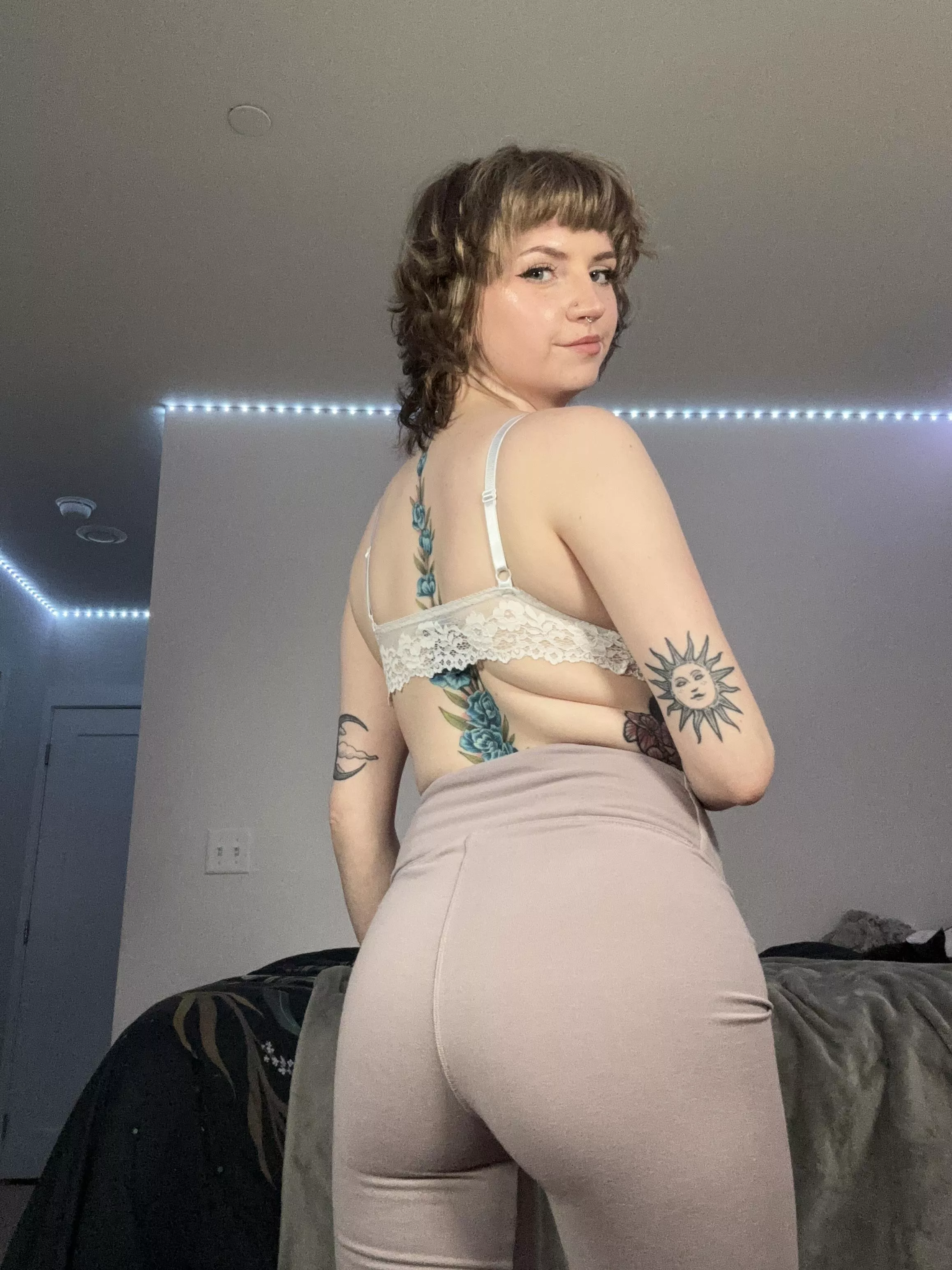 wanna bury your face in it? posted by peachikinzz