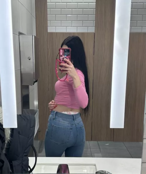 Yesterdays outfit for Christmas shopping ✨🎄☃️ by SoggyStrawberryy