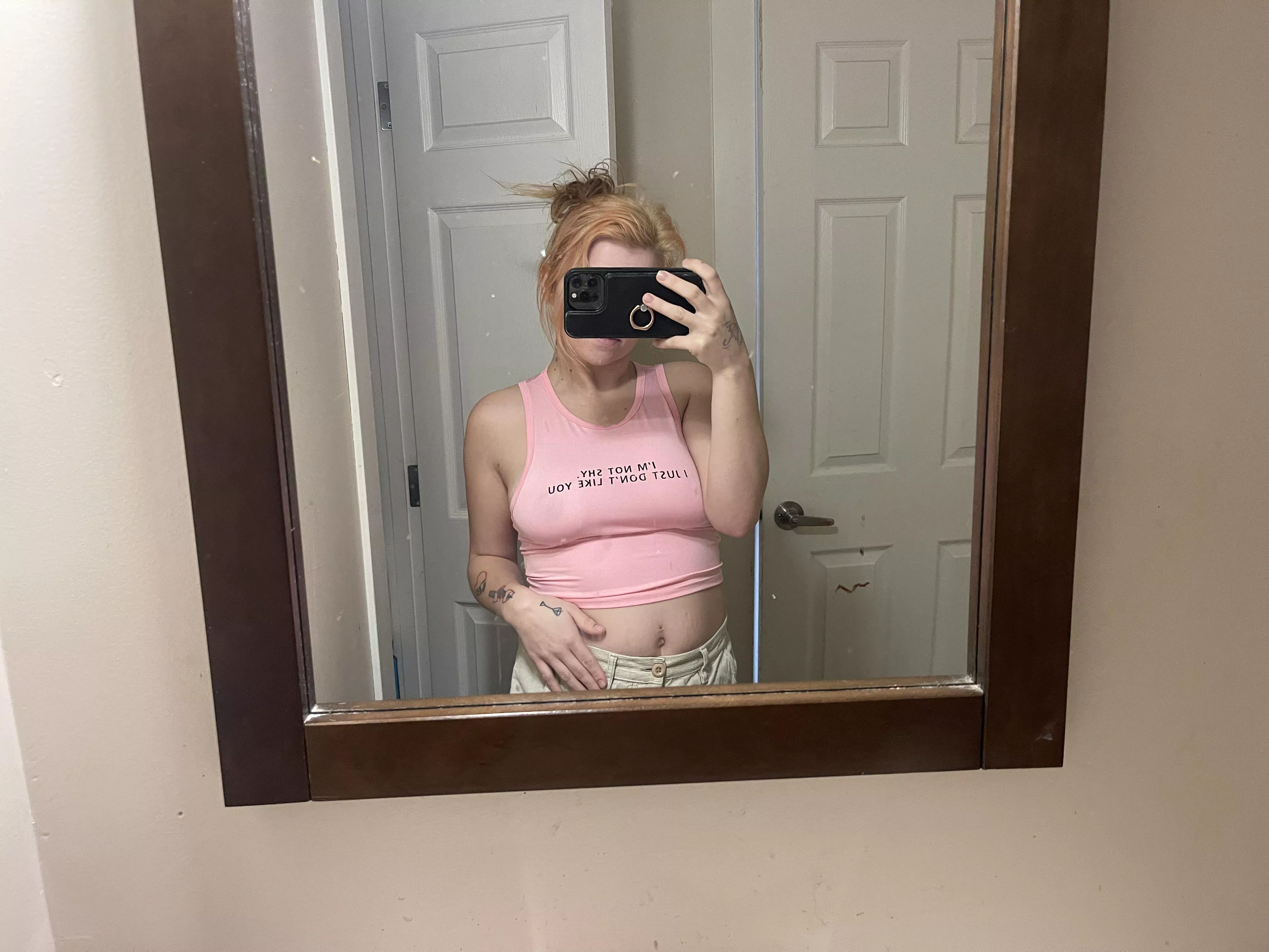 15 weeks pregnant and oh can’t stop touching my self wanna see? Would you touch me too posted by Sad_Conclusion7359