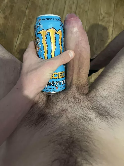 24, woke up horny who’s coming to help me out? by thickcock088