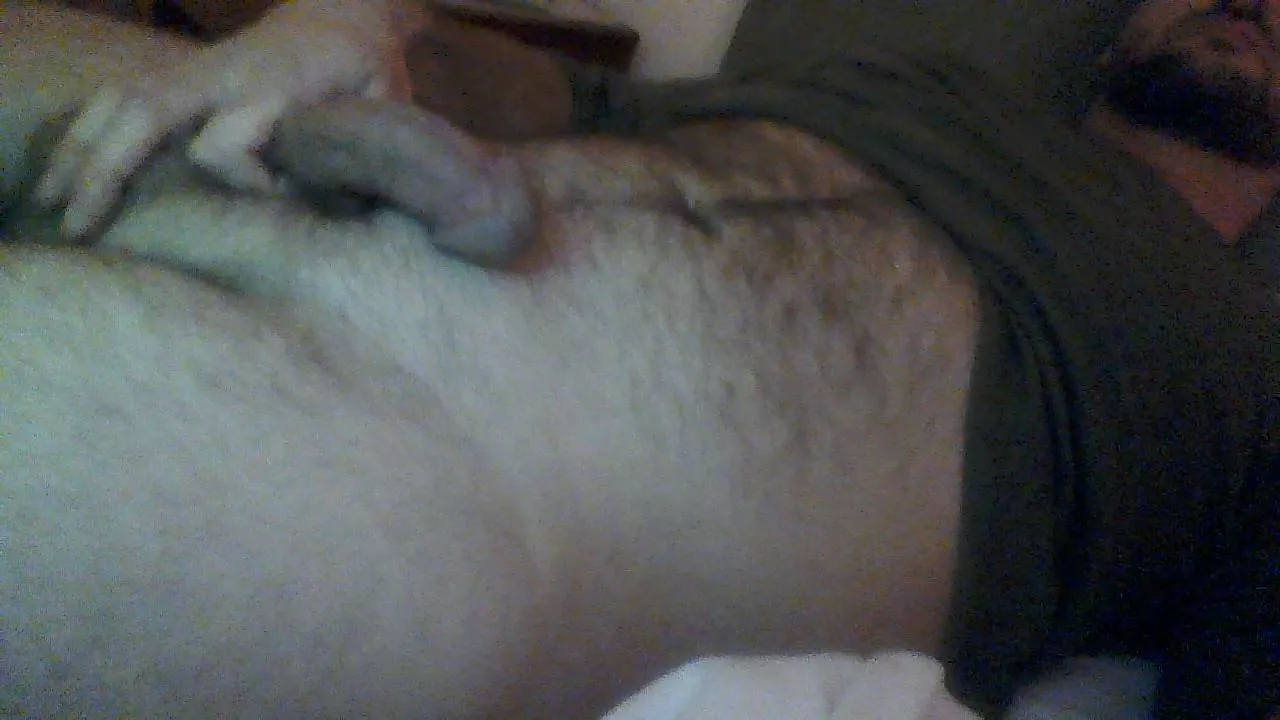 38m. 6'4'' chubby muscle and bi :) posted by Excellent-Rip-7438