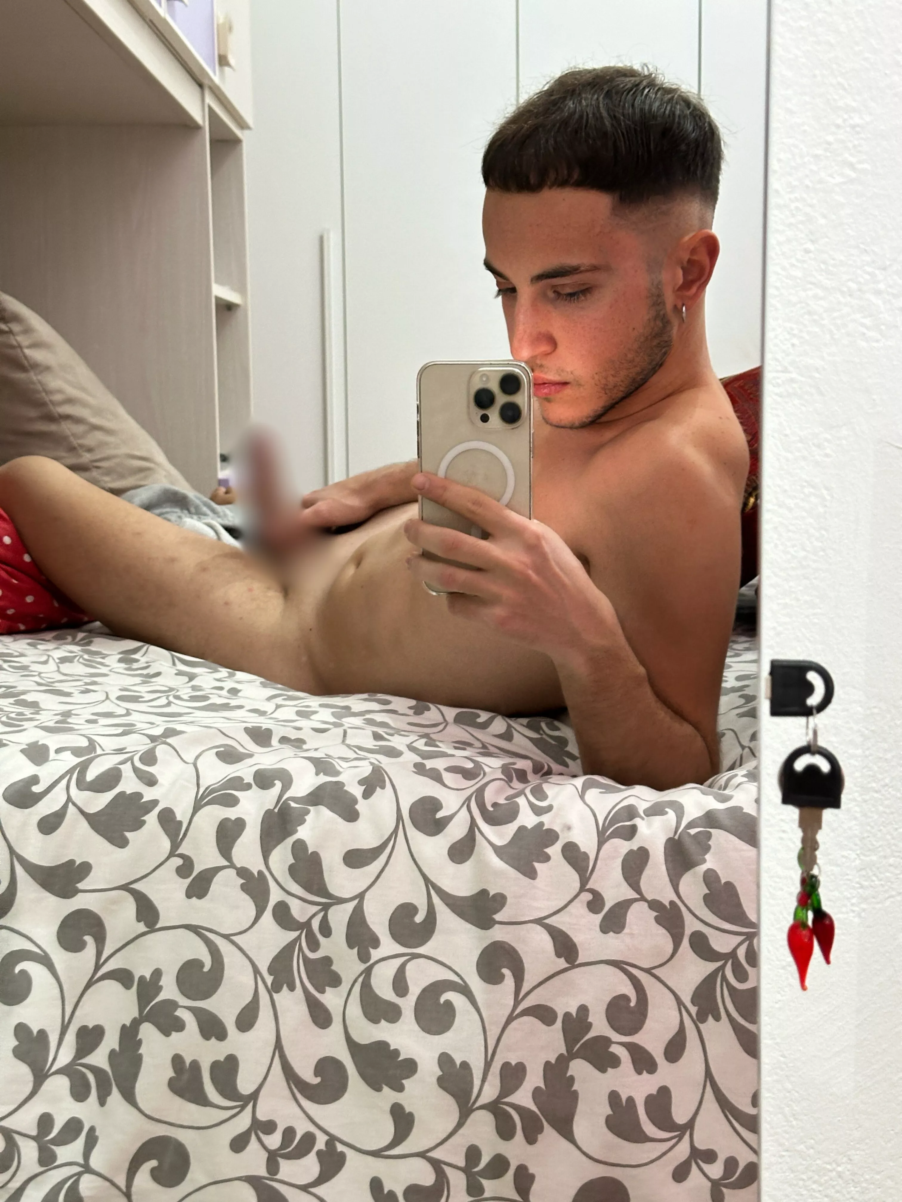 5 inches is the perfect size, right? posted by PhysicalFdge