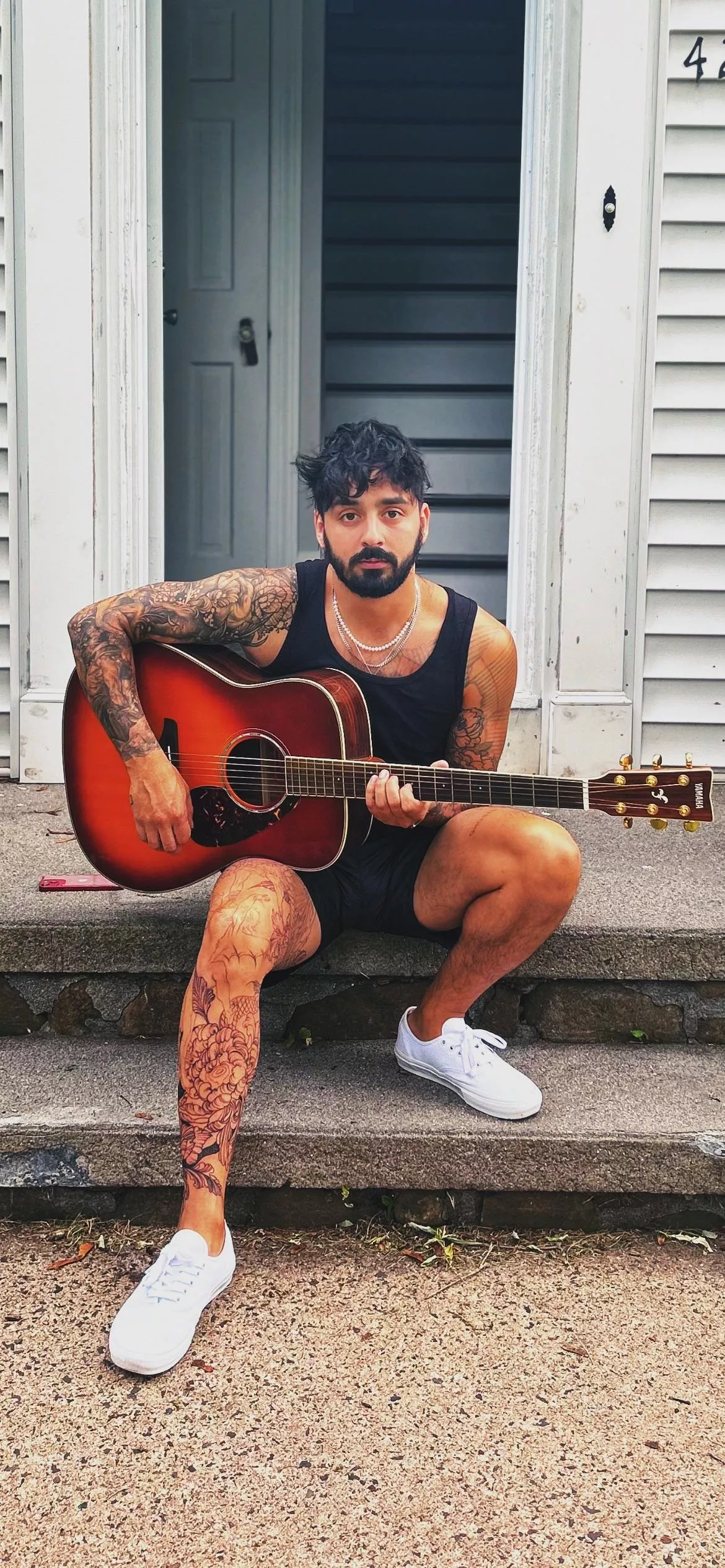 A lil SFW pic to the kinky and curious posted by Defelj