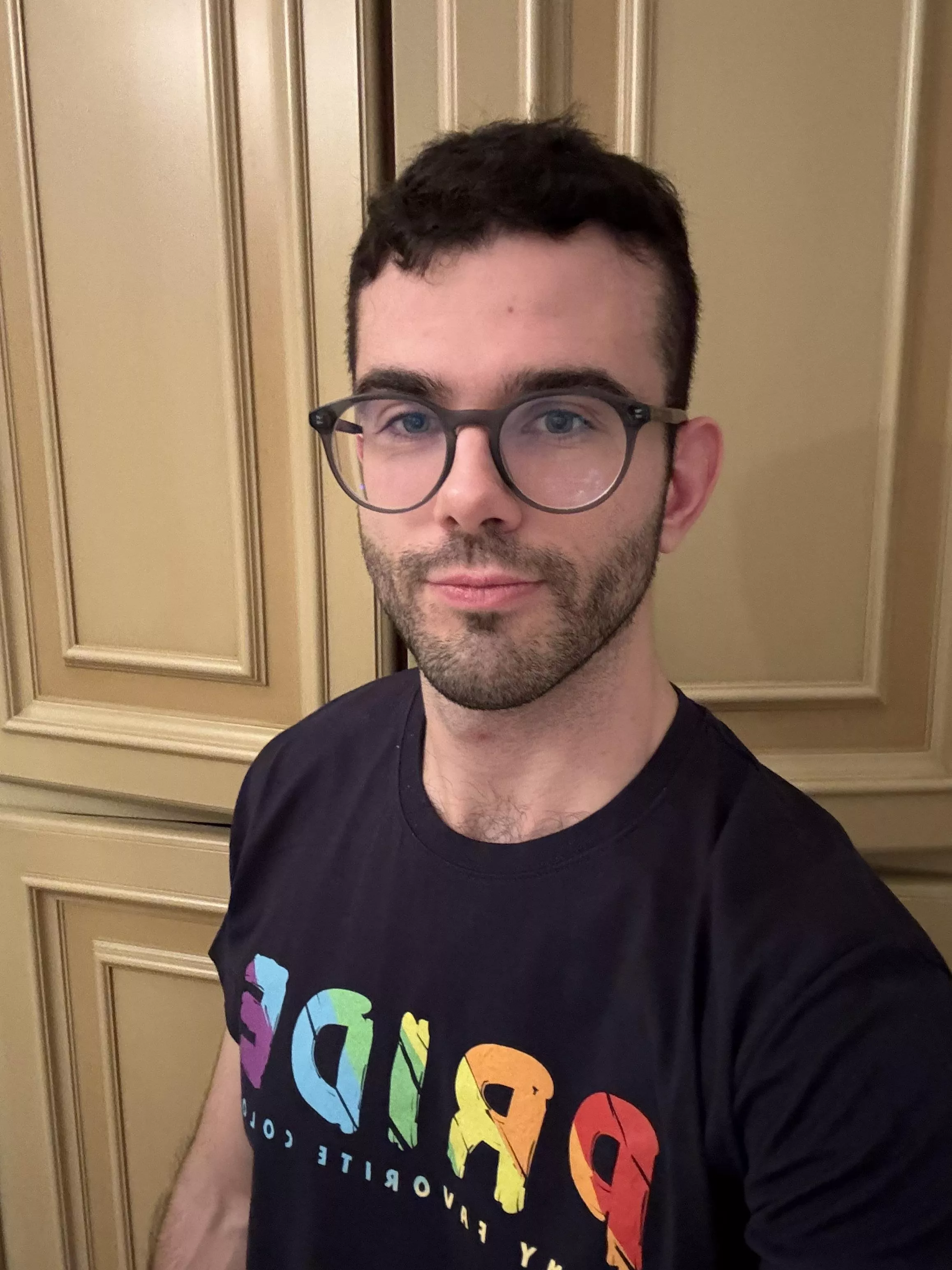 After chasing the wrong guy for three months, I’m so happy to breathe again. Put on a nice shirt and go out. The world is yours. posted by dani-dimo