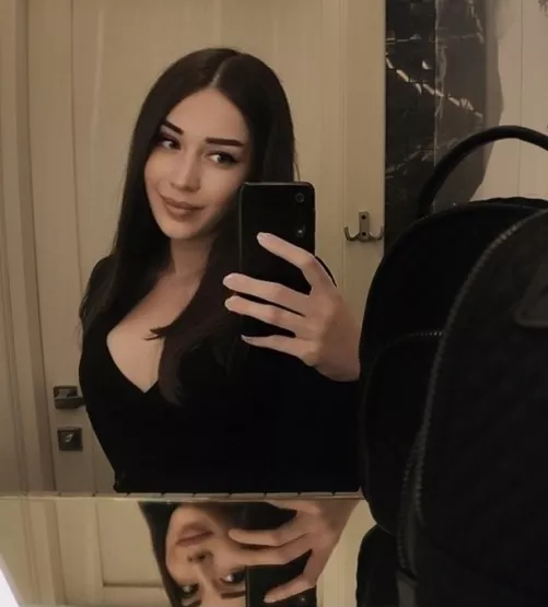 Alyona by SweetieAlyona