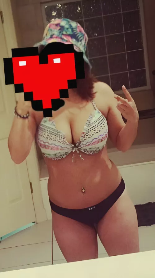 Drop a 👋 in the comments if you like 🙂 by breakbreak1