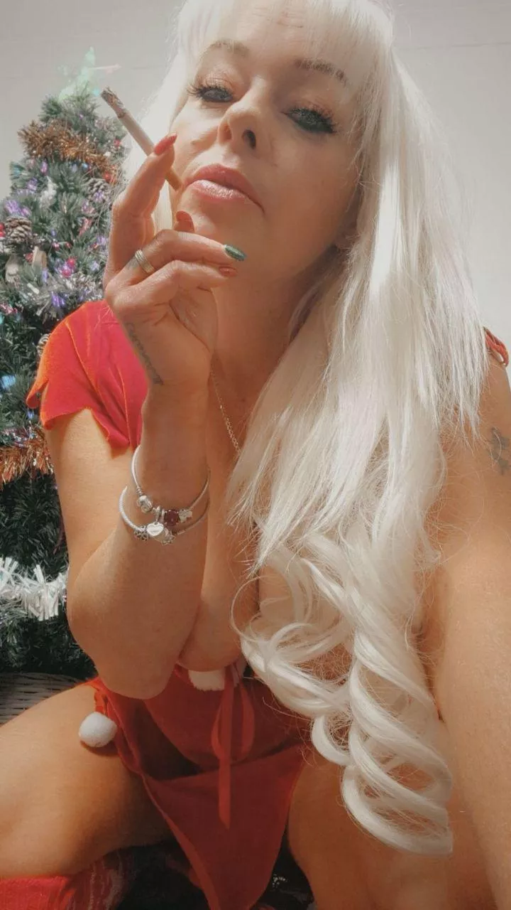 Good morning from the UK honey where are you ? posted by mrsSmith45