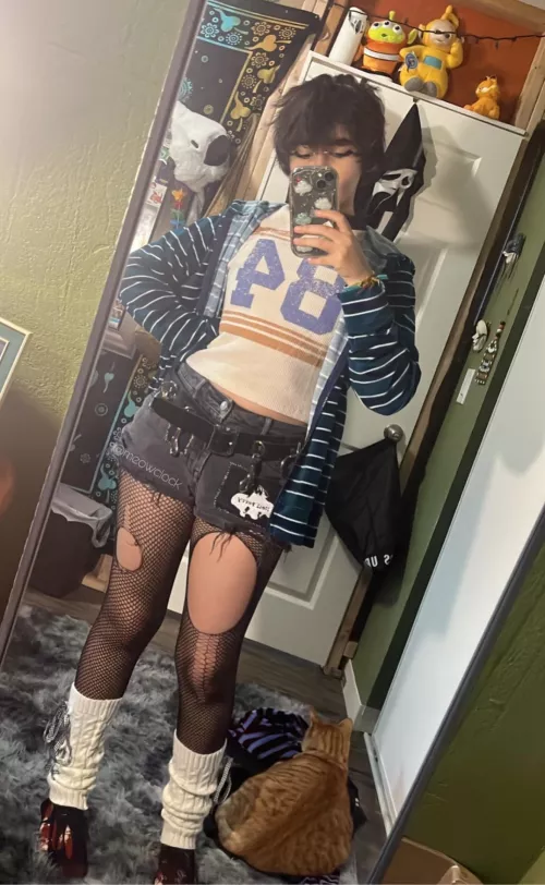 hiii :3 by meowclock