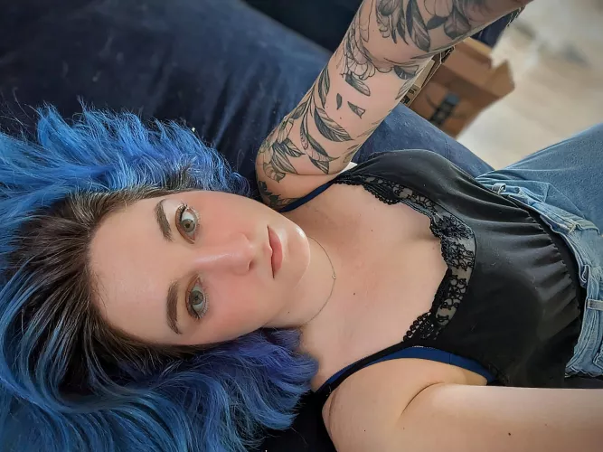 I called out of work sick today, they diagnosed me with rbf by quinnavine