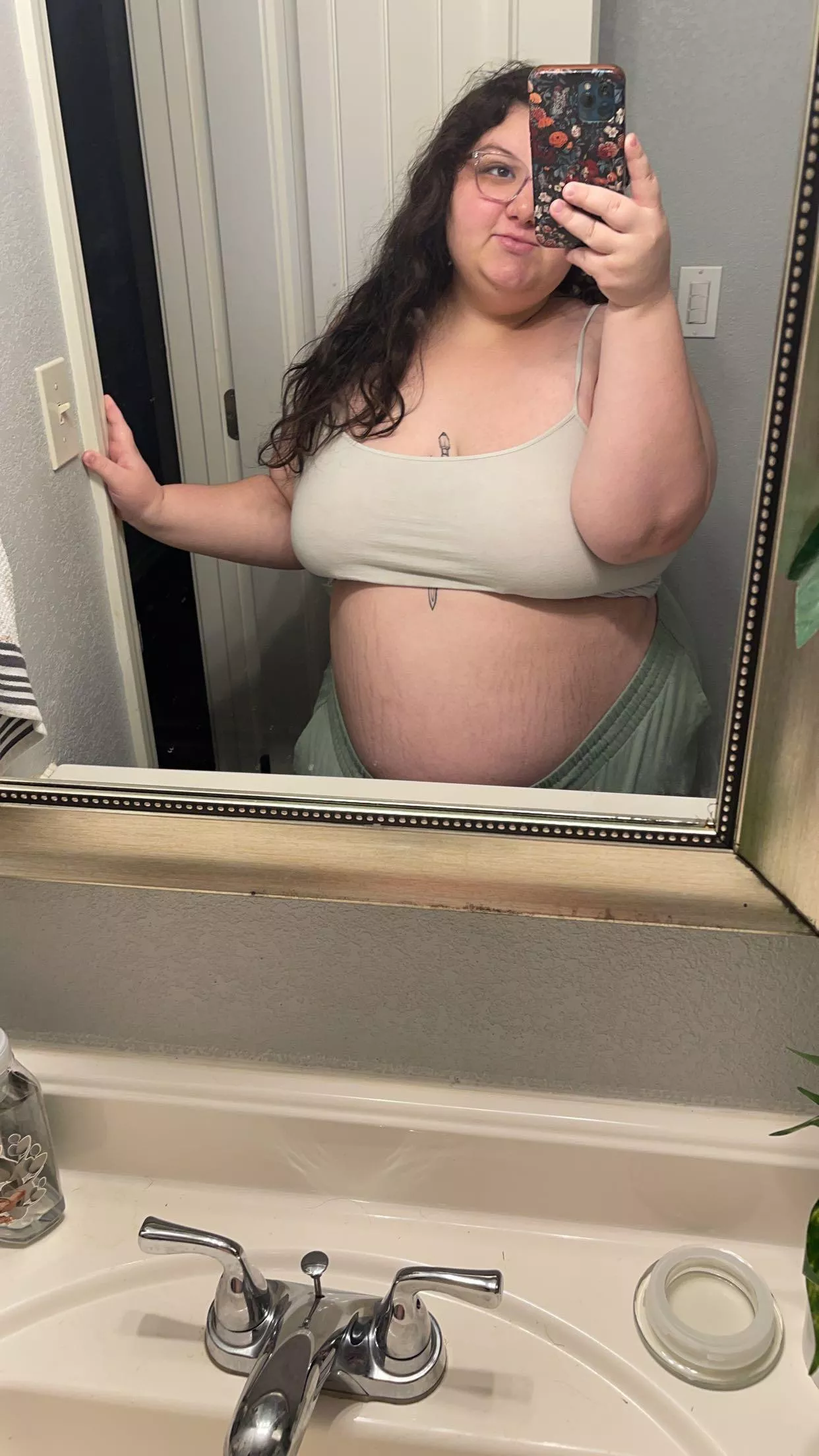 I hope your spending your weekend with me and my content 🤤 posted by bbw_kali