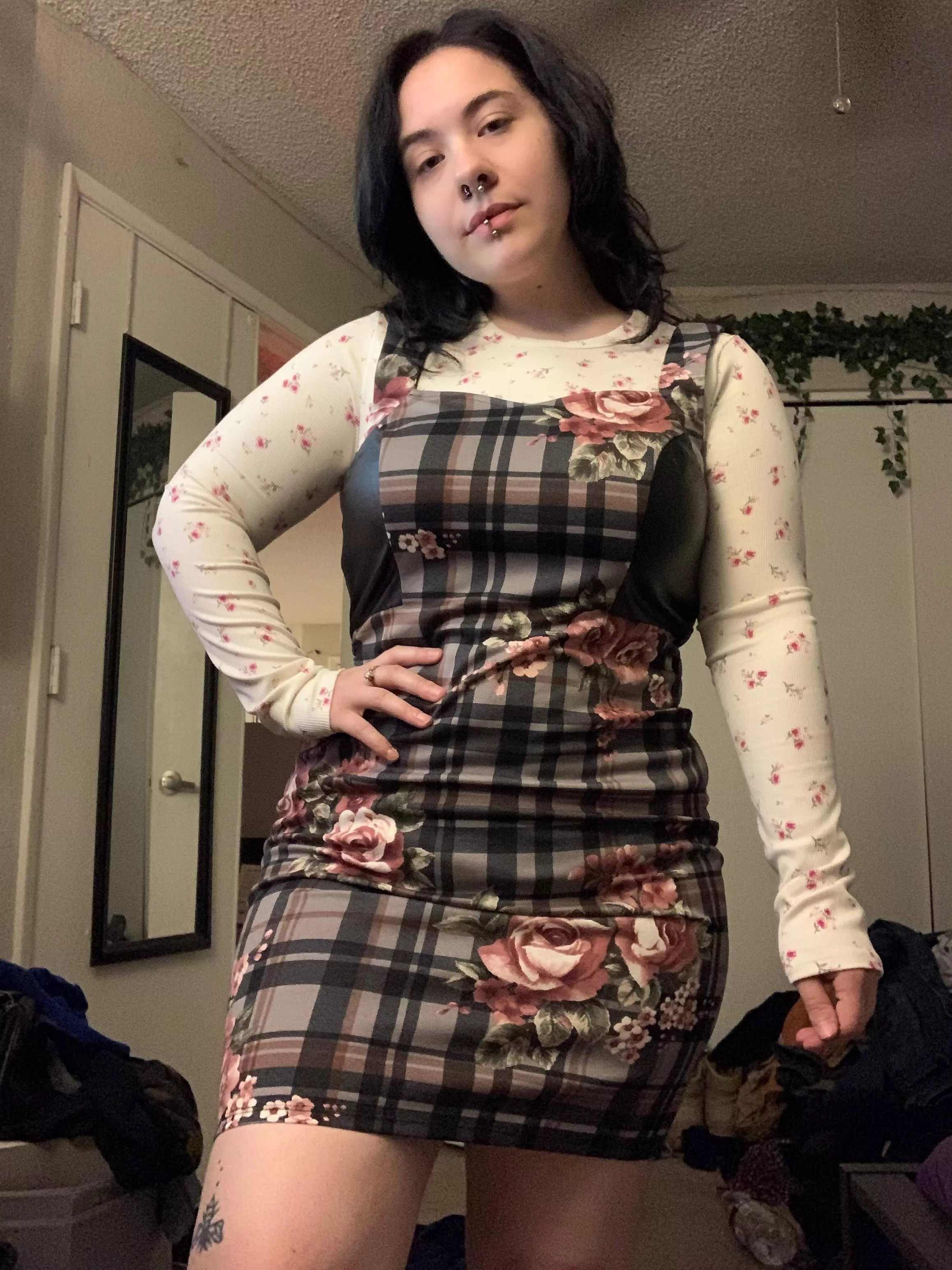 It’s been a difficult ass year but here’s what I wore at thanksgiving posted by dayydreamzzz