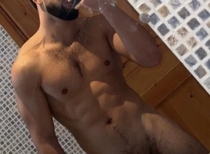 (M) honest rating please by Accurate_Being1407