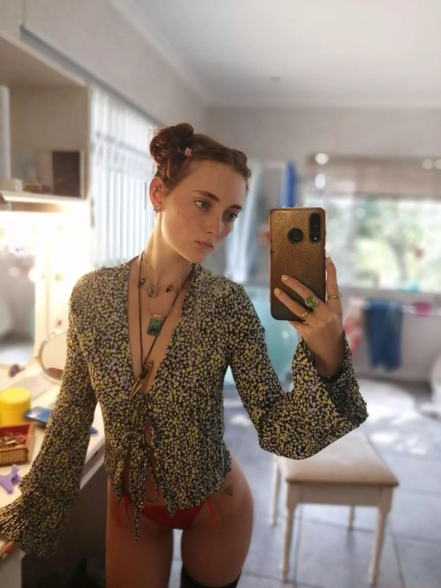 Mirror, mirror, on the wall, who's the sexiest of them all? Me. F18 posted by kissesglitter