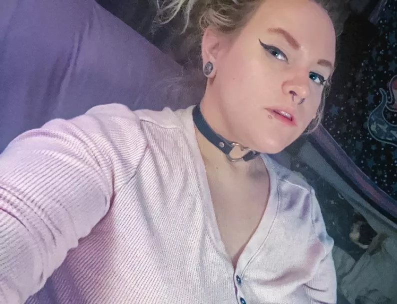 Miss Lolita (@missxlolita.420) [Snapchat] posted by missxlolita